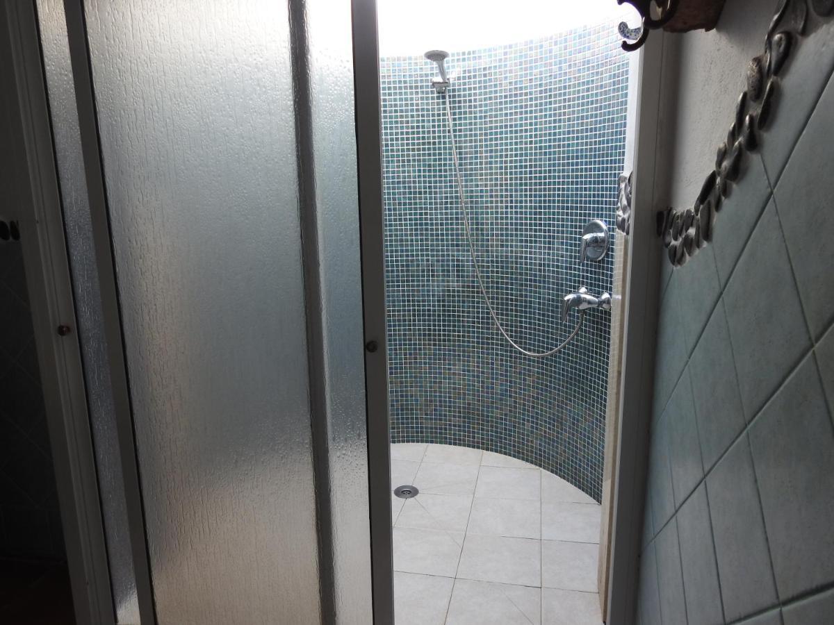 Habitaciones Dona Cris بويرتو ذيل كارمين المظهر الخارجي الصورة