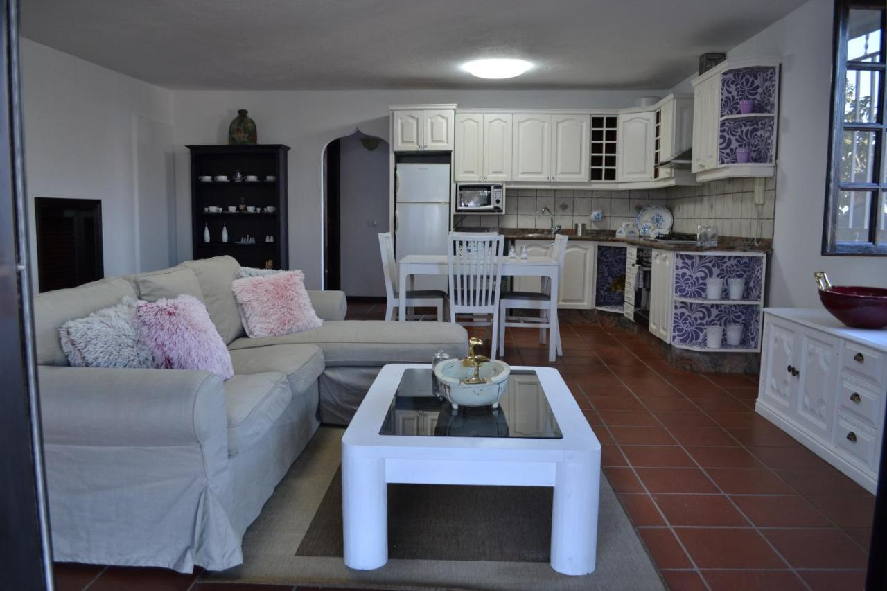 Habitaciones Dona Cris بويرتو ذيل كارمين المظهر الخارجي الصورة